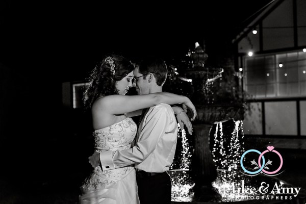 Mike_and_Amy_Photographers_Melbourne_Wedding_Photography-25