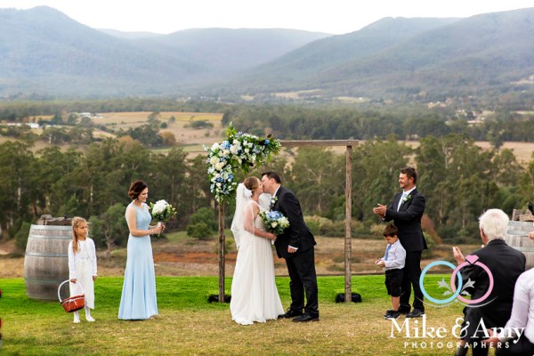 Mike_and_Amy_Photographers_Melbourne_Wedding_Photography-13