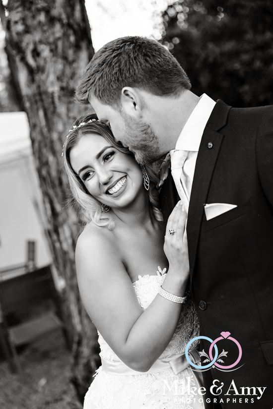 Mike_and_Amy_Photographers_Melbourne_Wedding_Photography-15