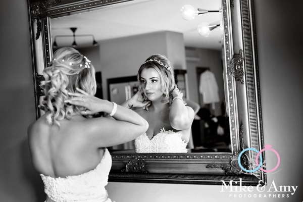 Mike_and_Amy_Photographers_Melbourne_Wedding_Photography-4