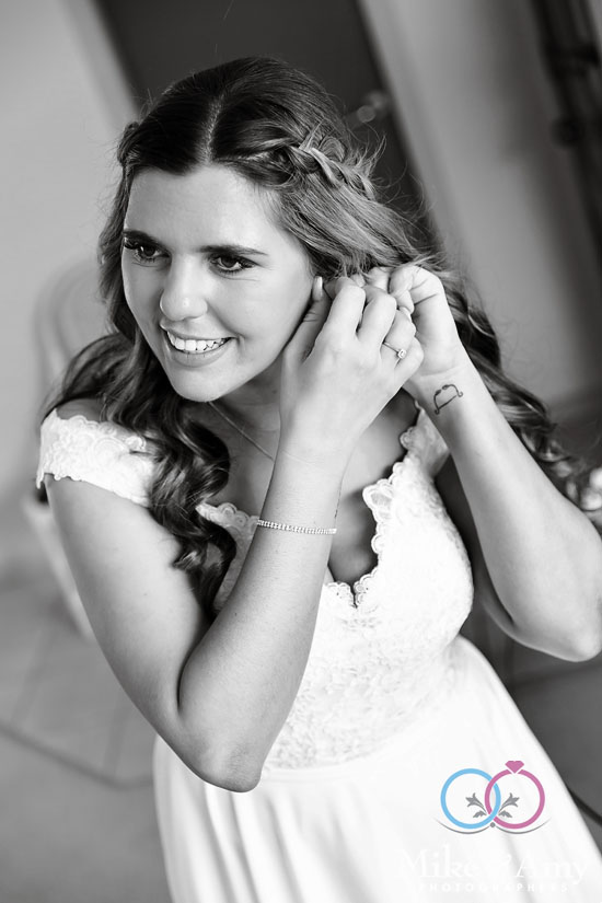 A64CAC1C-BBC4-451C-A060-8E1C6096C33C